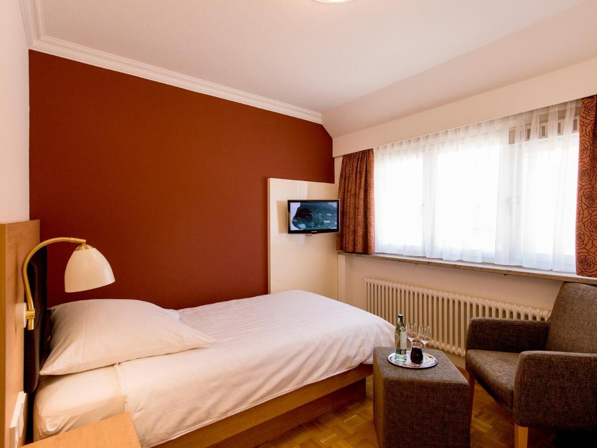 Hotel Ochsen Юберлинген Екстериор снимка