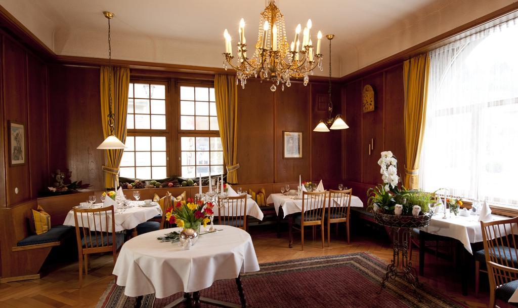 Hotel Ochsen Юберлинген Екстериор снимка