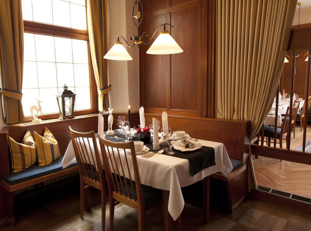 Hotel Ochsen Юберлинген Екстериор снимка