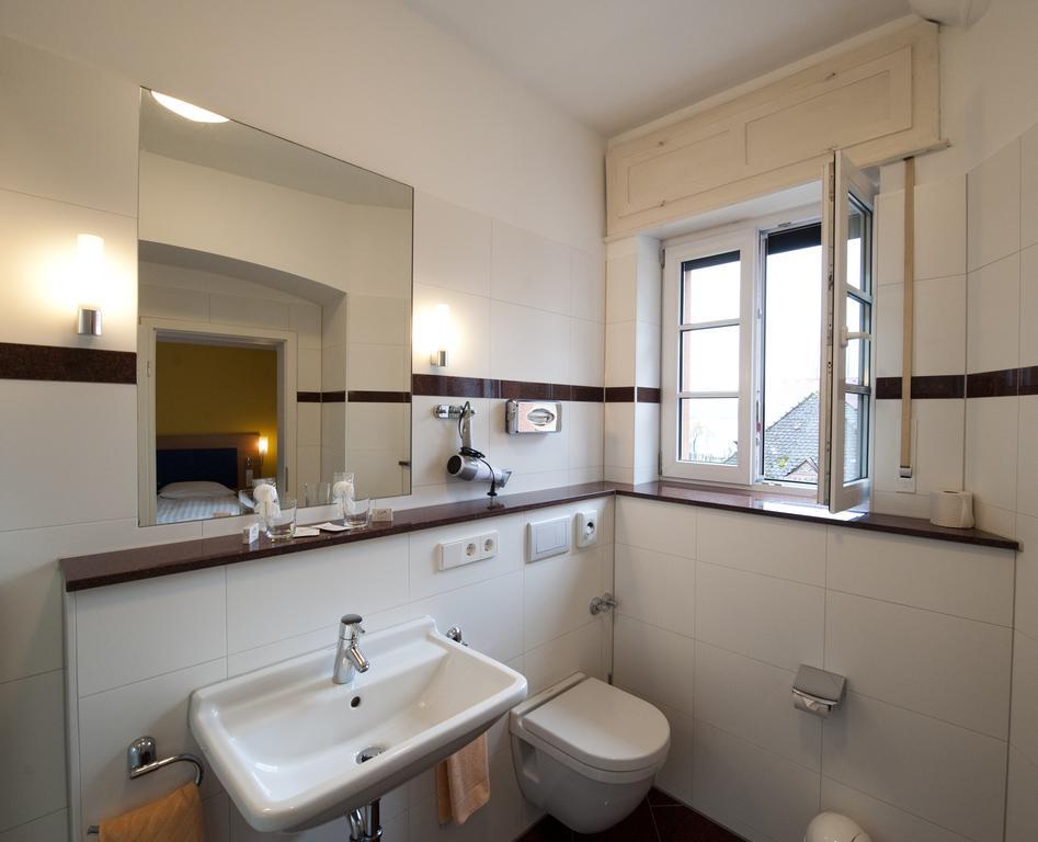 Hotel Ochsen Юберлинген Екстериор снимка