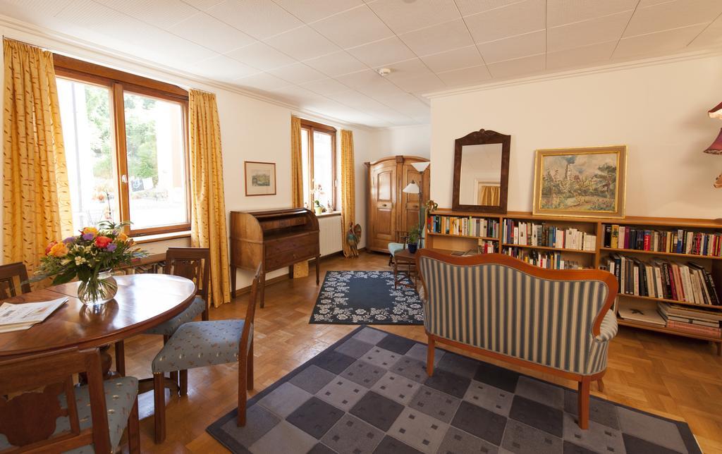 Hotel Ochsen Юберлинген Екстериор снимка