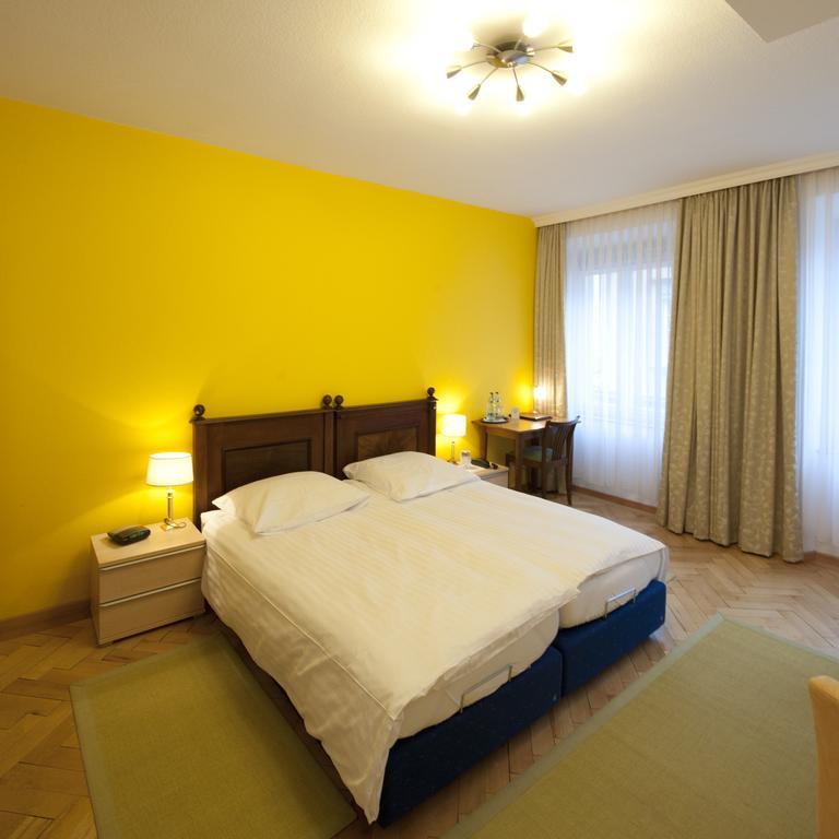 Hotel Ochsen Юберлинген Екстериор снимка